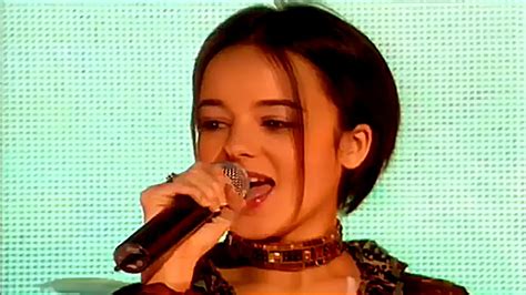 Alizée Moi Lolita The Saturday Night Show 2002 Youtube