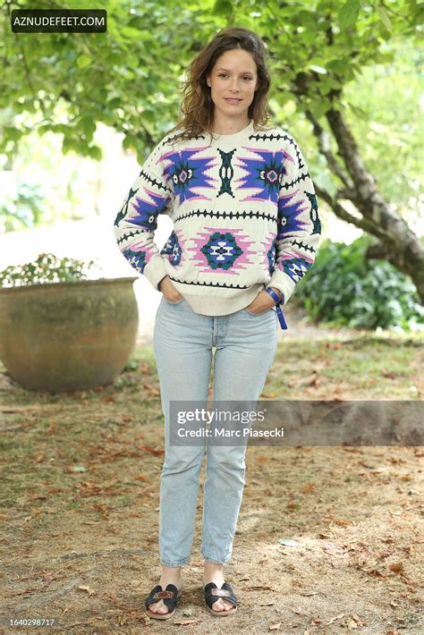 STÉPHANE CAILLARD Feet - AZNudeFeet