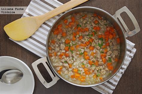 Sopa De Pavo Con Cebada Y Zanahoria Receta Saludable