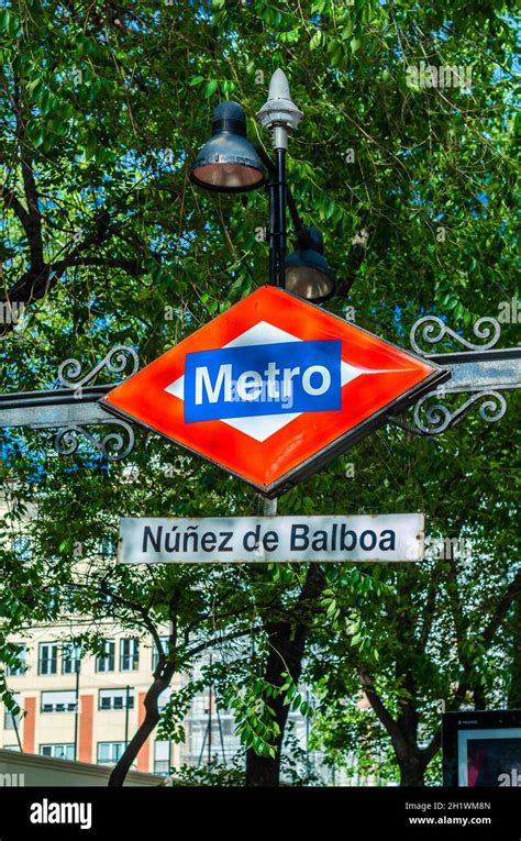 Madrid Espa A De Mayo De Detalle Del Cartel Del Metro De