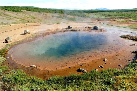 Area Geotermica Di Haukadalur Geyser Strokkur Islanda Consigli Per