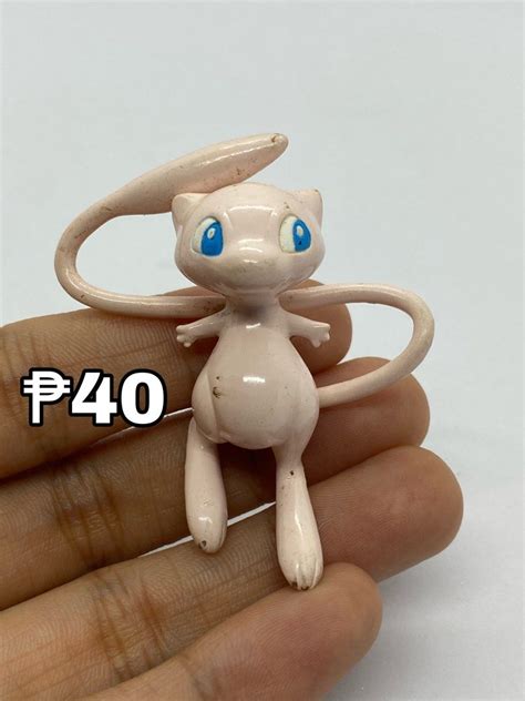 Pokemon Pikachu Wynaut Mew Eevee Mini Figure Toy Miniature Fig Minis