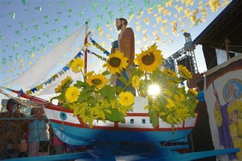 Prociss O Mar Tima Celebra O Dia De S O Pedro Em Ubatuba