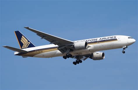 Singapore Airlines Boeing 777 200 Hot Sex Picture