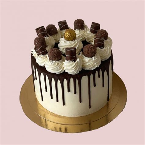 Gâteau d Anniversaire Drip Cake Chocolat Rocher Kinder Bueno