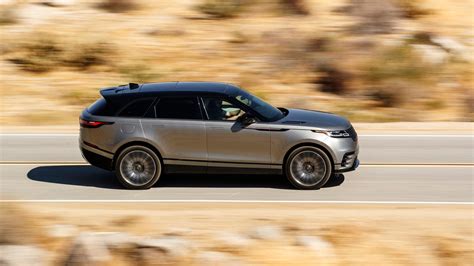 2019 Land Rover Range Rover Velar SVR spy shots and video