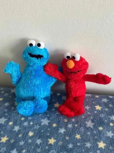 Set Peluches Plaza Sesamo Elmo Y Come Galletas 24 Cm | Cuotas sin interés