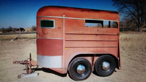 Pin By Brian Mcclure On Old Horse Trailers Horse Trailers Horses