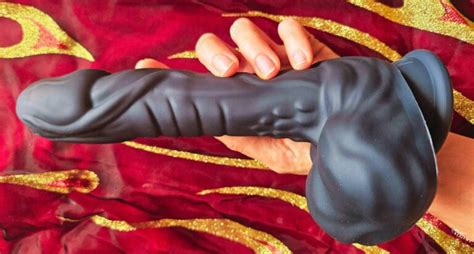 Naked Addiction Noir A Demon Thrusting Vibrator Review Phallophile