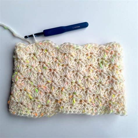 Le Tuto Du Snood Facile En Crochet Au Point Coquille