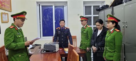 H T Nh Kh I T B T T M Giam Hot Girl U Ng R U Say L I Xe T Ng Ch T L I Xe T I Tin T C An