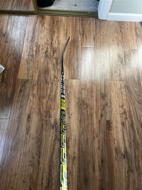 Senior Left Hand Pm Pro Stock Supreme S Pro Hockey Stick Sidelineswap