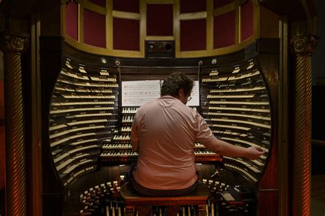 The Renaissance Of The World S Largest Pipe Organ