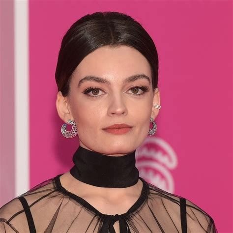 Emma Mackey de Sex Education seria a irmã perfeita para Barbie Purebreak