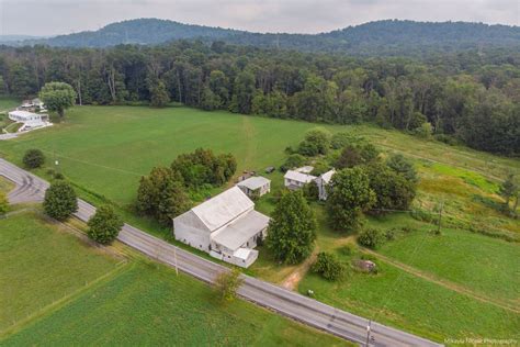 1714 Bowmansville Road Mohnton By Kline Kreider Good Auctioneers