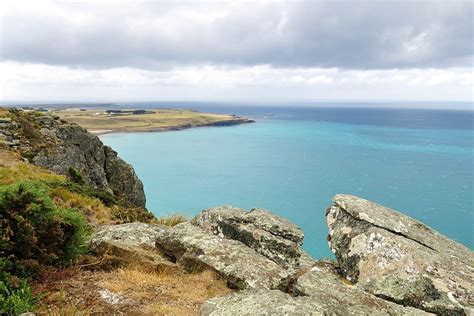 Visit the Extraordinary Landmark of Stanley The Nut, Tasmania!