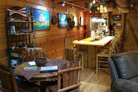 10 Cozy Cabins Along The Red River Gorge In Kentucky Travelawaits