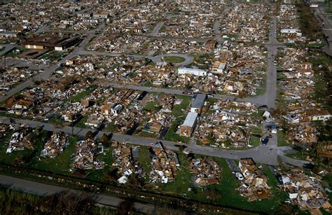 Hurricane Andrew: A look back Photos - ABC News