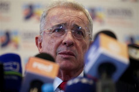 Fiscal A Colombiana Llevar A Juicio A Expresidente Lvaro Uribe V Lez