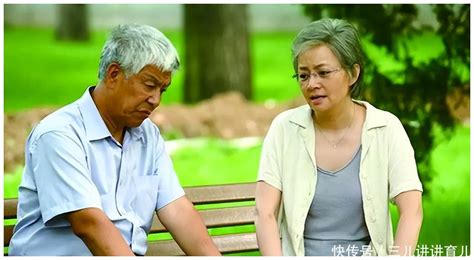 老戏骨张洪杰：照顾瘫痪妻子32年，三个儿女都啃老，79岁不敢休息 360娱乐，你开心就好