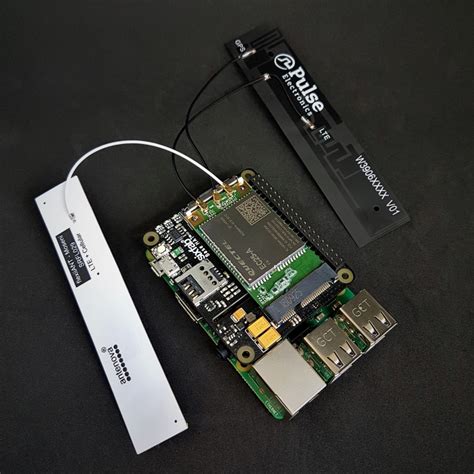 Raspberry Pi 4G LTE Modem Kit Sixfab