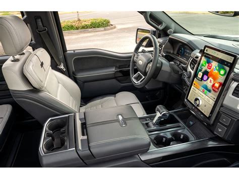 2023 Ford F-150 Lightning: 52 Interior Photos | U.S. News