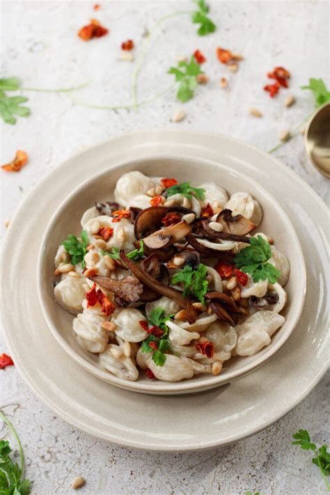 Vegan Pasta Met Paddenstoelen Roomsaus Recept De Notenshop