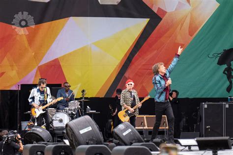 The Rolling Stones Kick Off New Orleans Jazz Fest 2024 Weekend 2 With Unprecedented Show Photo