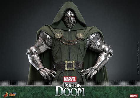 hot toys doctor doom