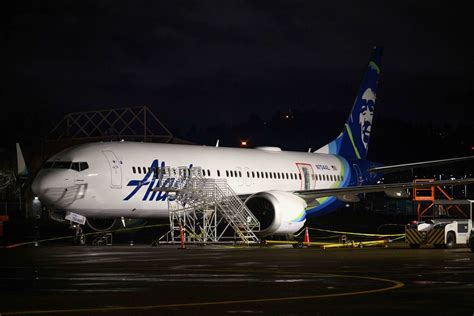 When Alaska Flight 1282 blew open, a mom went into ‘go mode’ to protect ...