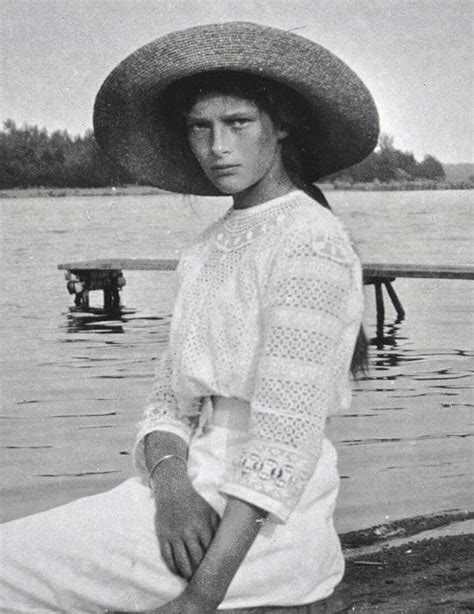 Grand Duchess Tatiana Romanova Of Russia Early 1910s Roldschoolcool