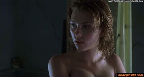 Scarlett Johansson In The Movie A Love Song For Bobby Long 2004 11