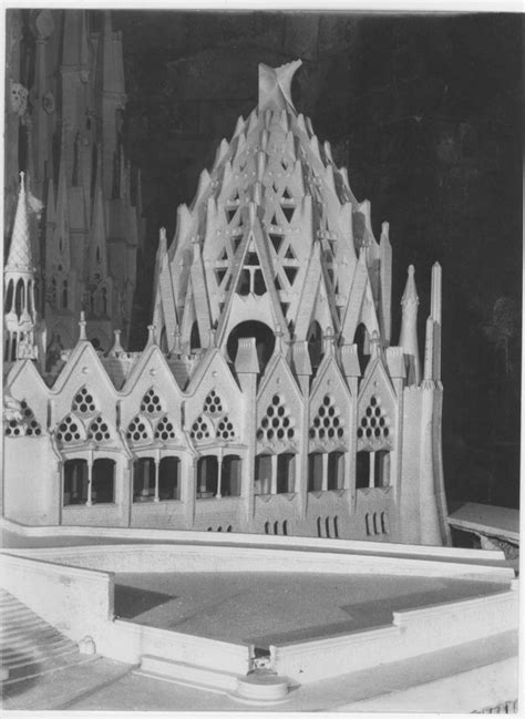 The Sacristy A Model For The Central Towers Blog Sagrada Família