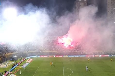 Corinthians STJD Pode Penalizar Equipe Por Uso De Sinalizadores