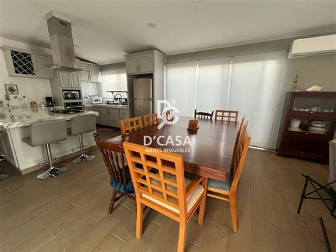 HERMOSA CASA EN VENTA EN SAN LORENZO – D'Casa Inmuebles