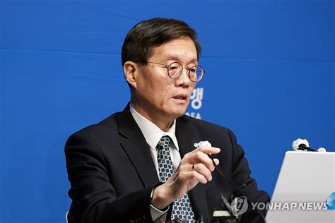 일문일답 이창용 태영건설 사태 한은이 나설 때 아니다 연합뉴스