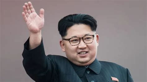 O Que Significa O Gesto Inspirado No K Pop Que Kim Jong Un Tentou