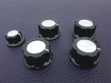 1 X Rickenbacker Styled Complete 5 Set Screw Knobs Set Reverb Canada