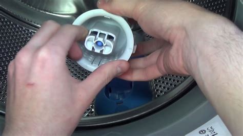 How To Tip 31 Clean Your Pump Filter Coin Trap On A Zanussi Aquafall