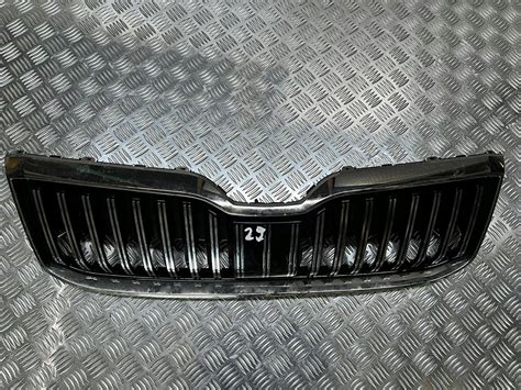 Atrapa chłodnicy grill Skoda SuperB III Lift 19 21 3V0853653G