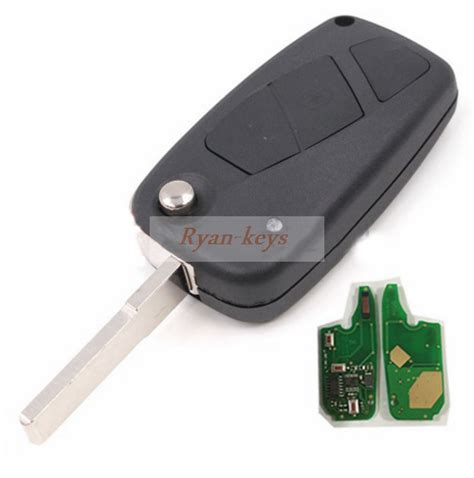 5pcs Flip Remote Key 2 Button 3 Button 434MHz PCF7946 Chip For Fiat