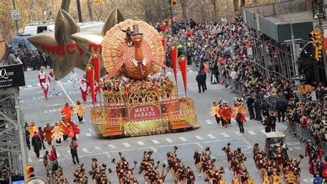 El Desfile De Acci N De Gracias De Macy S Un Espect Culo