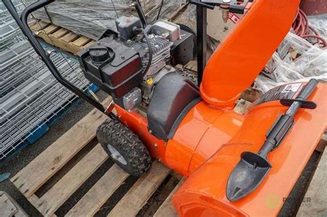 Ariens 520 Snowblower Gas Inoperable Roller Auction