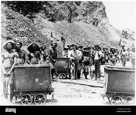 Mine Workers South Africa Stockfotos Und Bilder Kaufen Alamy