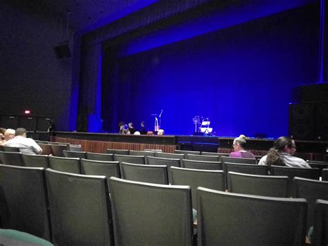 Ovens Auditorium Seating Capacity