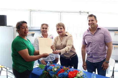 Entrega Alcalde Jorge Pivac Proyectos Productivos En Beneficio De