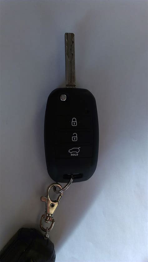Чехол на ключ — KIA Ceed SW (2G), 1,6 л, 2013 года | аксессуары | DRIVE2