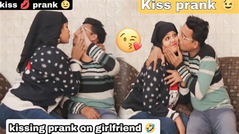 Romantic Prank My Girlfriend 🙂 Gone Emotional Mrsagarprank 🥰hindu Muslim Love Youtube