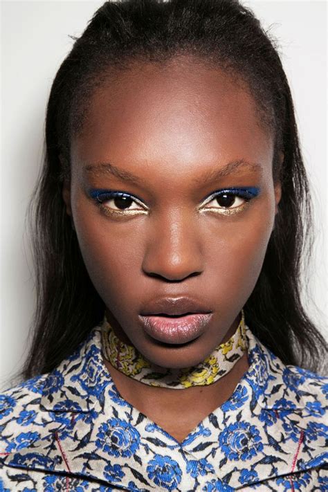 Gold Eyeliner Artofit