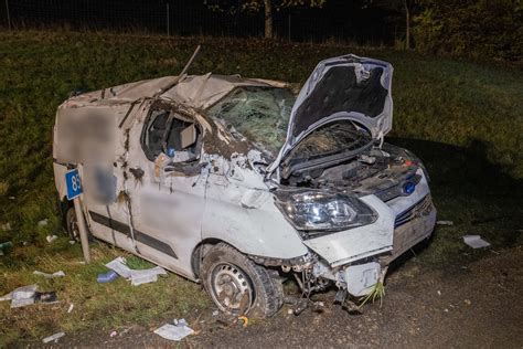 Polizei Schwerer Verkehrsunfall Auf Der A Bei Kammlach Zwei